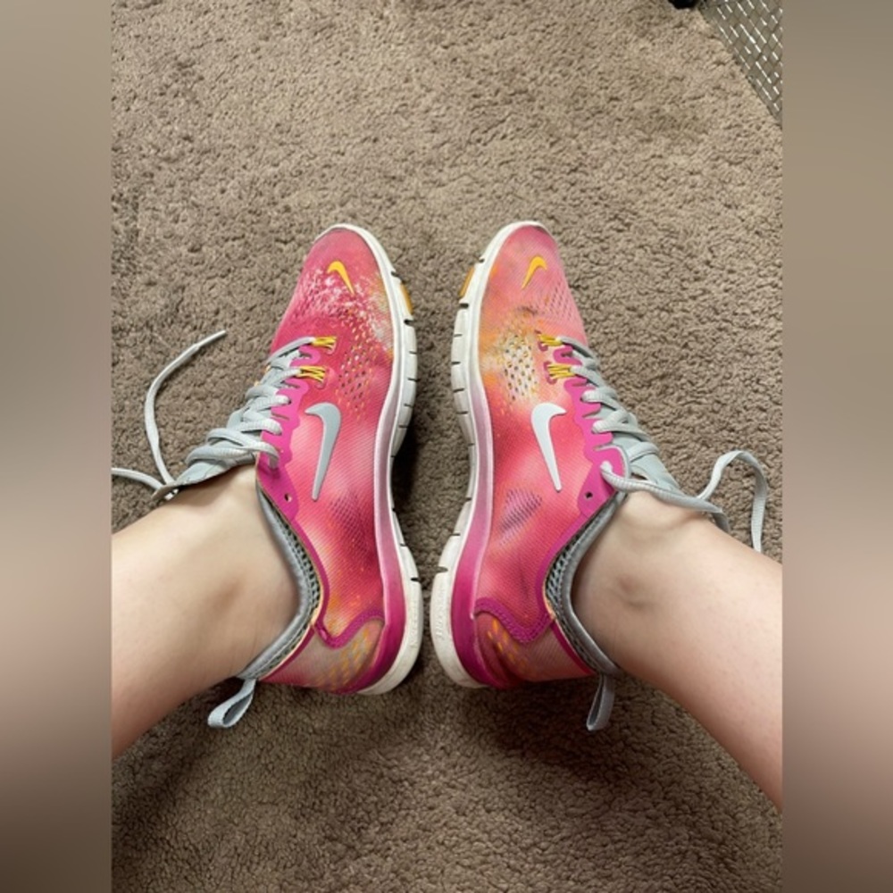 Nike Free TR fit pink galaxy running shoes